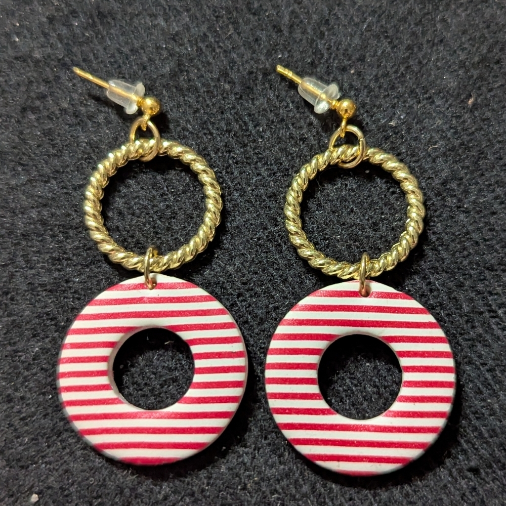 Gold Tone Red And White Striped Circle Hoop Dangle Statement Earrings